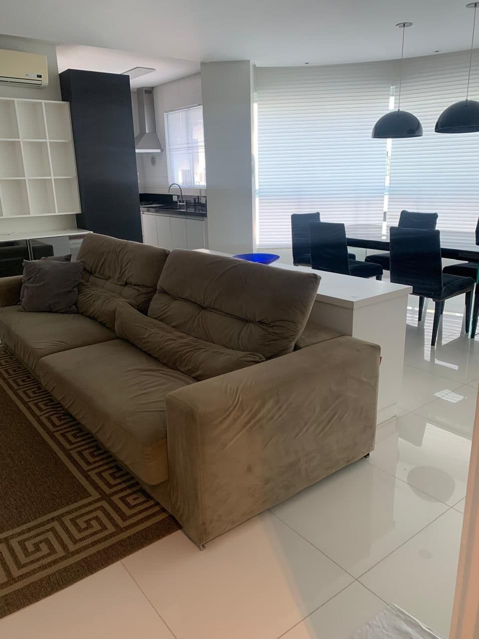✨ SOFISTICAÇÃO E CONFORTO NO CORAÇÃO DE BALNEÁRIO CAMBORIÚ! ✨